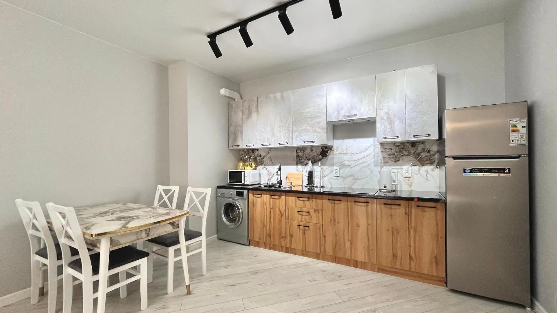 Spacious Design Raimbek4 Residence, Next To Metro & Drinking Water As A Gift Αλμάτι Διαμέρισμα